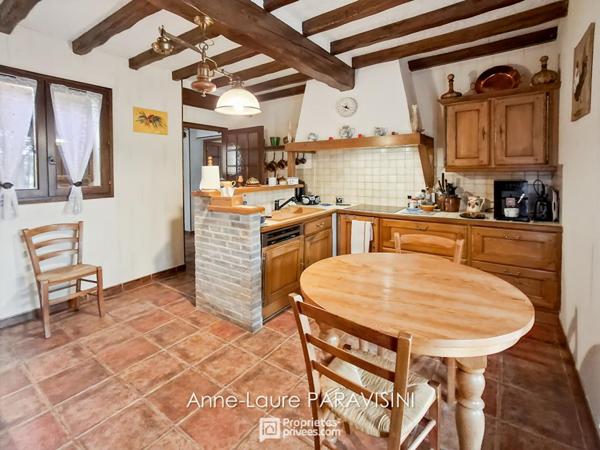 Fendeille, Maison avec piscine, parc arboré et dépendances