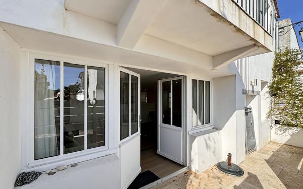 Maison à vendre    4 pièces •  Saint-Martin-de-Ré