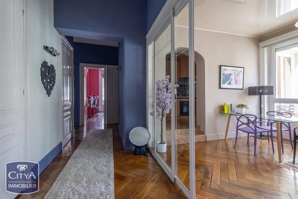 Appartement à vendre 5 pièces 149.6m² Saint-Étienne (42000)