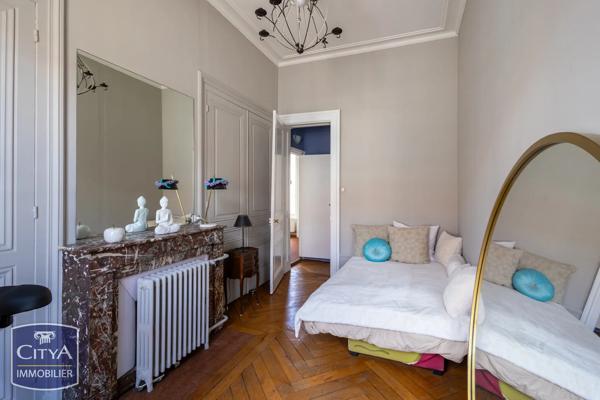 Appartement à vendre 5 pièces 149.6m² Saint-Étienne (42000)