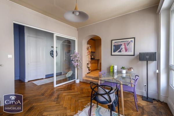 Appartement à vendre 5 pièces 149.6m² Saint-Étienne (42000)