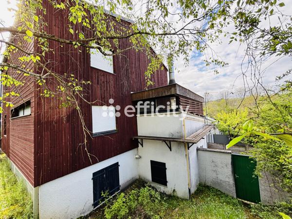 Immeuble 8 pièces - 242 m²
