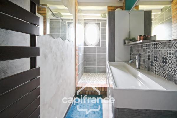 Maison à vendre 7 pièces FAYET (02)