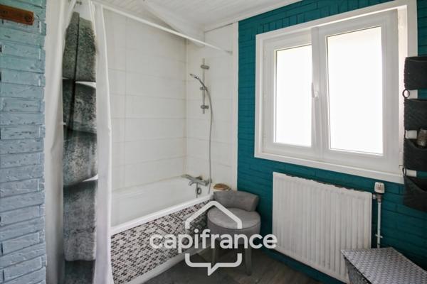 Maison à vendre 7 pièces FAYET (02)