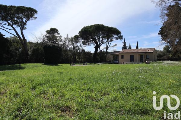 Terrain à vendre 614 m² Escales