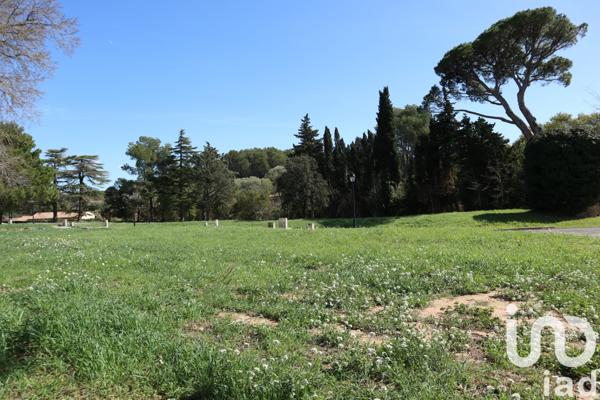 Terrain à vendre 614 m² Escales