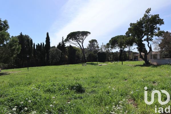 Terrain à vendre 614 m² Escales