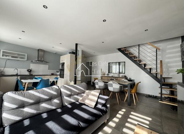 Maison de ville rénovée avec extérieur au cœur du Monastère