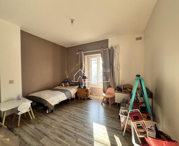 Maison de ville rénovée avec extérieur au cœur du Monastère