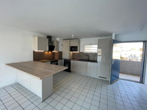 À VENDRE APPARTEMENT AVEC VUE - 2 PIECES - 48 M² - SETE