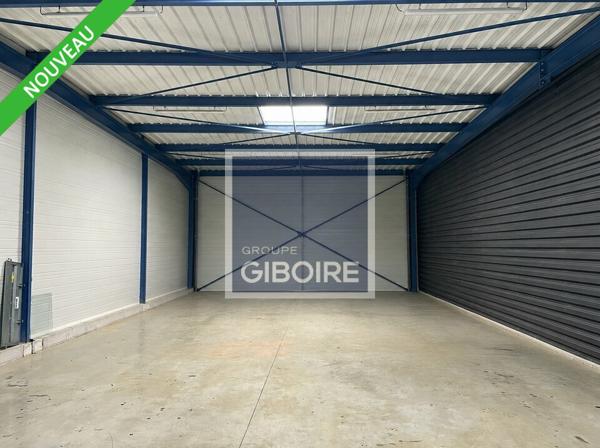 Local d'activites 200 m² à louer LES GARENNES SUR LOIRE (réf : 49.017493)