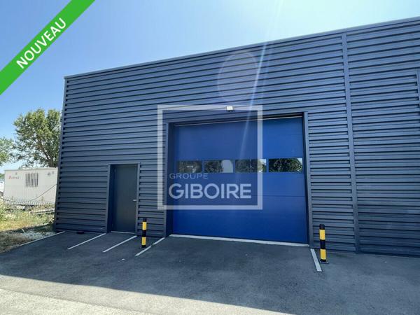 Local d'activites 200 m² à louer LES GARENNES SUR LOIRE (réf : 49.017493)
