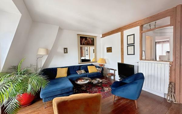 Appartement à vendre    5 pièces • 88,11 m2 Paris 16