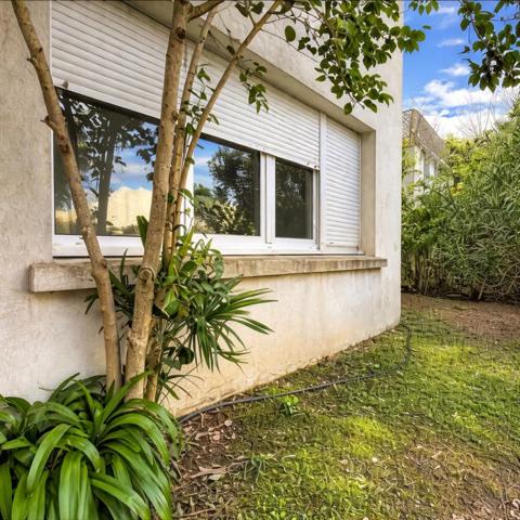 Appartement  T2 rez de jardin Porto Vecchio