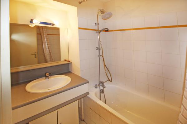 Courbevoie (92400) 2 pièces avec box