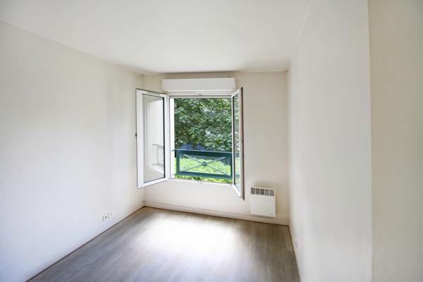 Courbevoie (92400) 2 pièces avec box