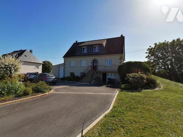 EXCLUSIVITÉ - Maison familiale 5 chambres avec grand terrain et garage camping-car à Orgères
...