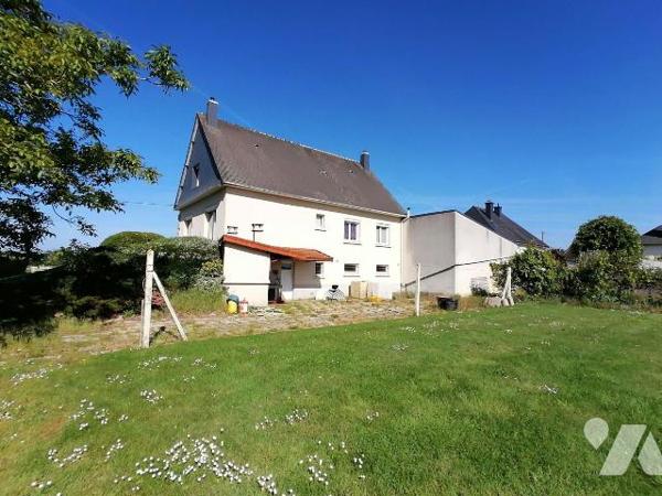 EXCLUSIVITÉ - Maison familiale 5 chambres avec grand terrain et garage camping-car à Orgères
...