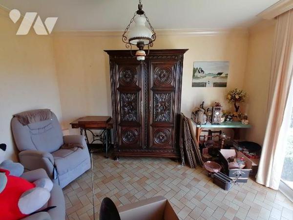EXCLUSIVITÉ - Maison familiale 5 chambres avec grand terrain et garage camping-car à Orgères
...