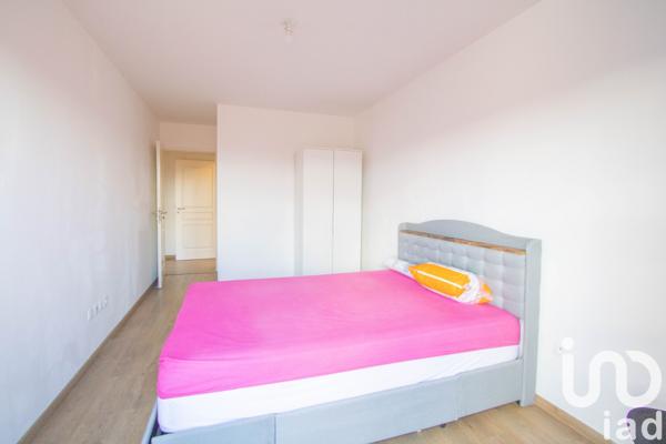 Location appartement 3 pièces 58 m² Pantin