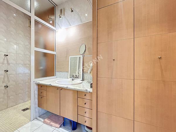 Maison de ville à vendre 9 pièces - Montaigu