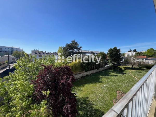 Appartement
         4 pièces
        - 87 m² Exclusivité 299 000 € *