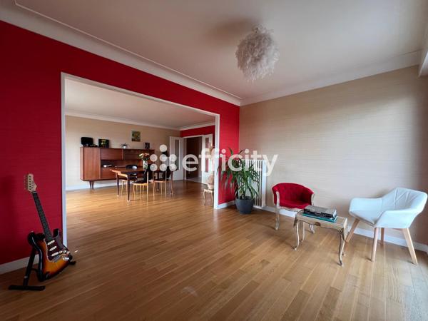 Appartement
         4 pièces
        - 87 m² Exclusivité 299 000 € *