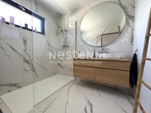 Maison à vendre - Plain pied -135 m² - 4 chambres