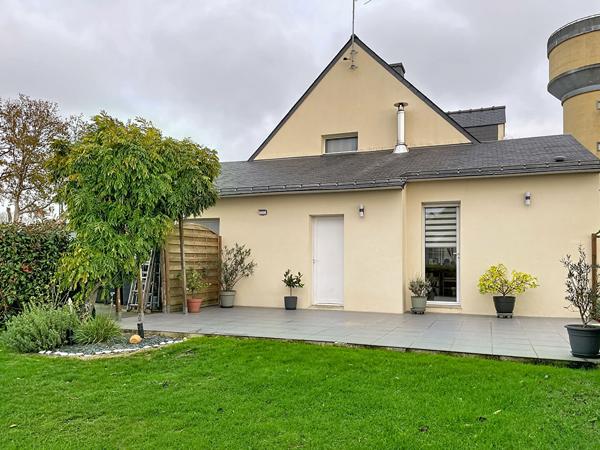 À vendre à Noyal-Muzillac, maison prête à vivre et prestations soignées