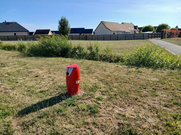 15 mn Evreux, dans bourg avec commerces et écoles ,terrains à bâtir viabilisés