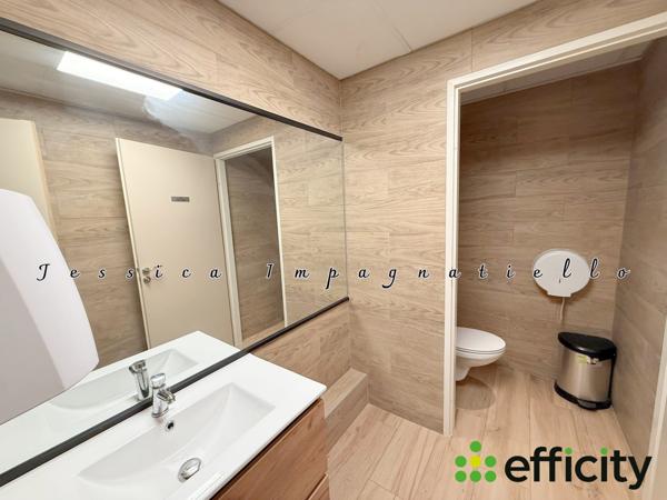 Local Commercial - 291 m²