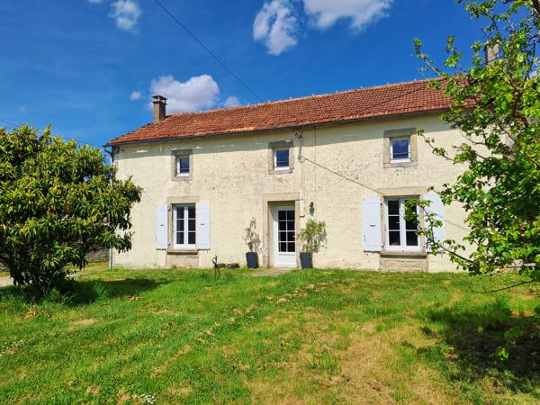 Maison à vendre à Chef-Boutonne (79110) - Deux-Sèvres