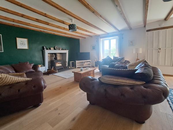 Maison à vendre à Chef-Boutonne (79110) - Deux-Sèvres