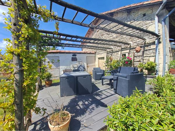 Maison à vendre à Chef-Boutonne (79110) - Deux-Sèvres