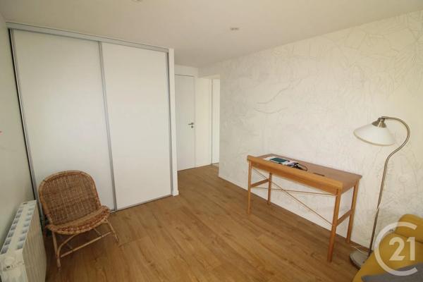 Maison à vendre  5 pièces - 65,77 m 2   SARZEAU  - 56