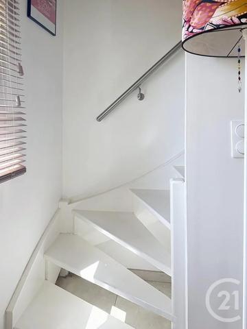Maison à vendre  5 pièces - 65,77 m 2   SARZEAU  - 56