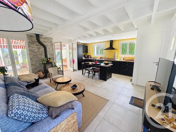 Maison à vendre  5 pièces - 65,77 m 2   SARZEAU  - 56