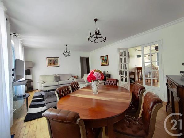 Appartement F5 à vendre  5 pièces - 97,57 m 2   VANNES  - 56