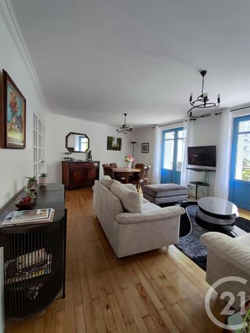 Appartement F5 à vendre  5 pièces - 97,57 m 2   VANNES  - 56