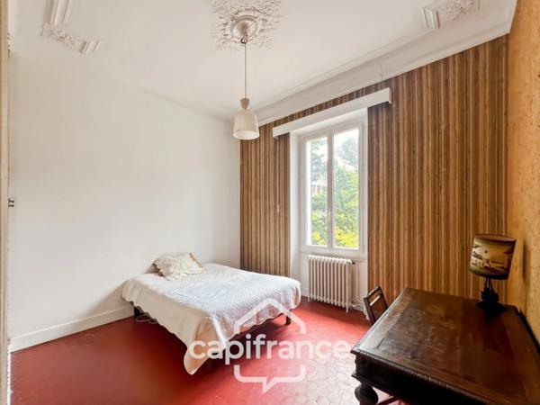 Propriete à vendre 12 pièces MARSEILLE 11EME ARRONDISSEMENT (13)