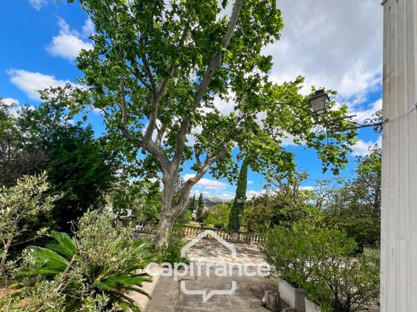 Propriete à vendre 12 pièces MARSEILLE 11EME ARRONDISSEMENT (13)