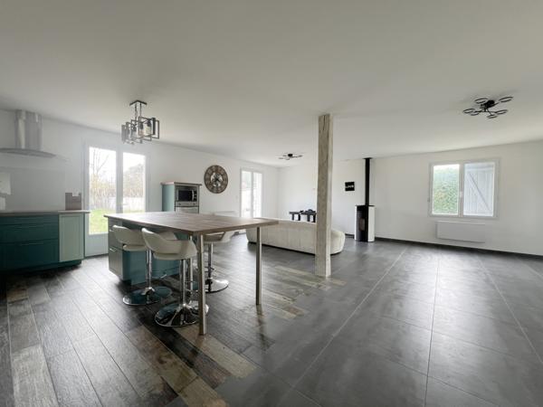 Maison 6 pièce(s) 4 chambre(s) 144 m²