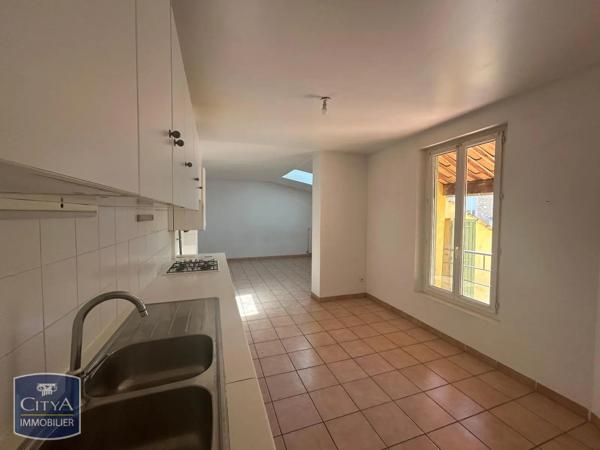 Appartement à louer 3 pièces 60m² Le Thor (84250)