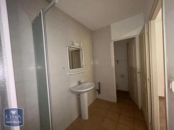 Appartement à louer 3 pièces 60m² Le Thor (84250)