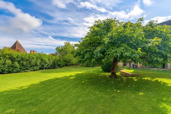 Vente Maison 7 pièces 175 m2 à Gourdon