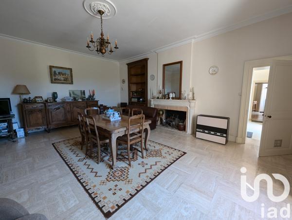 Maison à vendre 10 pièces 468 m² Louzac-Saint-André