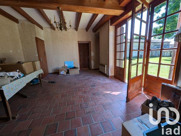 Maison à vendre 10 pièces 468 m² Louzac-Saint-André