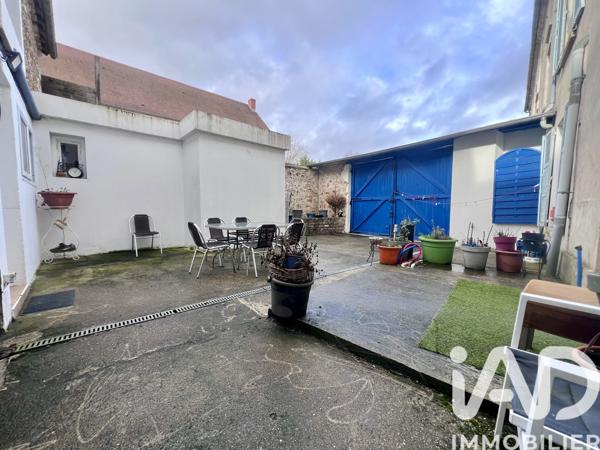 Maison à vendre 10 pièces 250 m² Arthies