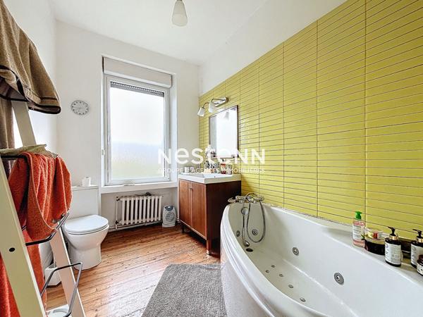 Maison de Caractère Quimperlé 7 pièces avec hangar à Quimperlé proche toutes commodités