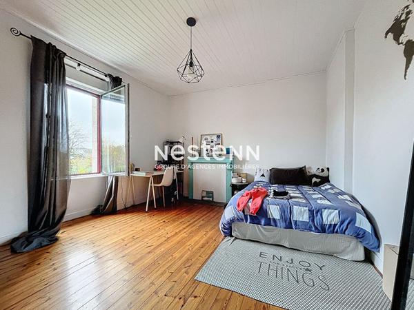 Maison de Caractère Quimperlé 7 pièces avec hangar à Quimperlé proche toutes commodités